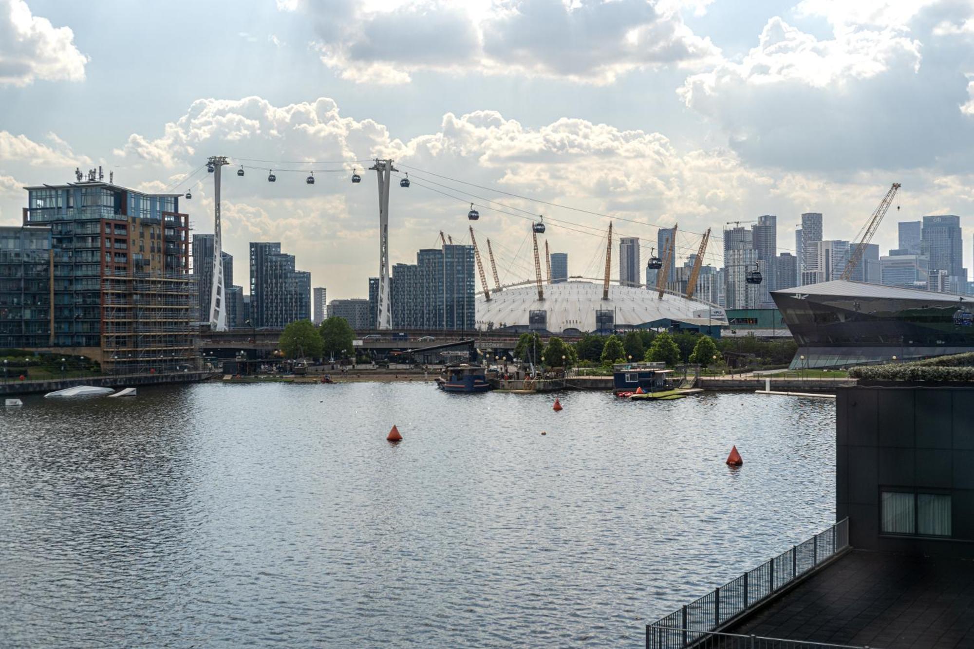 Excel London Majestic Apartment Exteriör bild